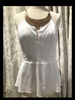 NWT Bebe 2b white gold halter peplum top m